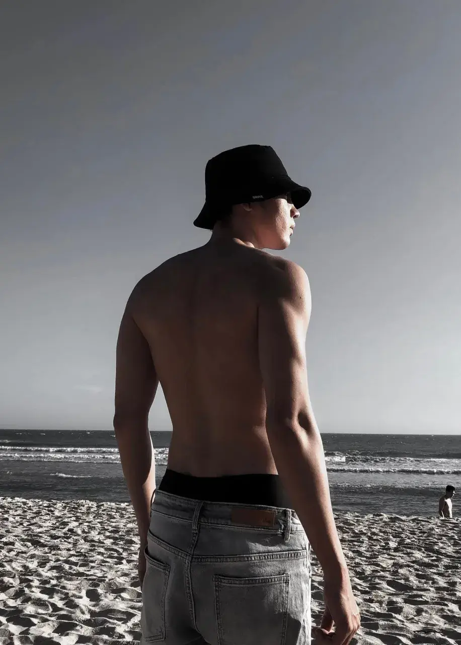 สุข..วันละนิด