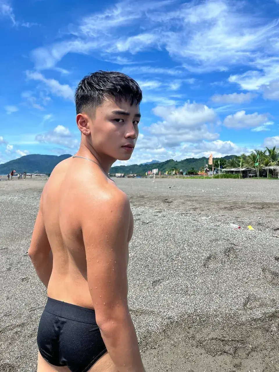 สุข..วันละนิด