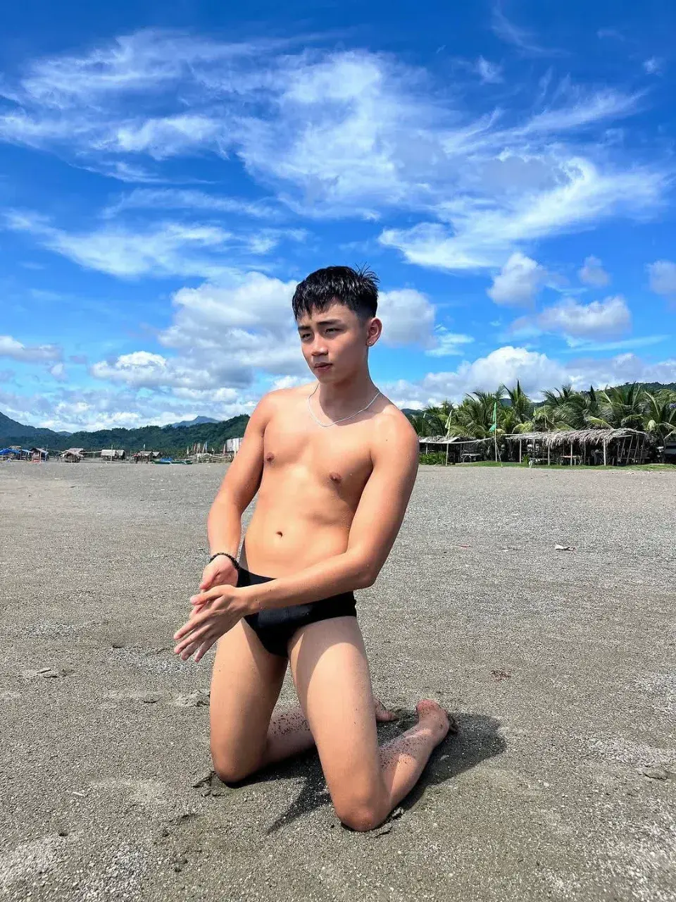 สุข..วันละนิด