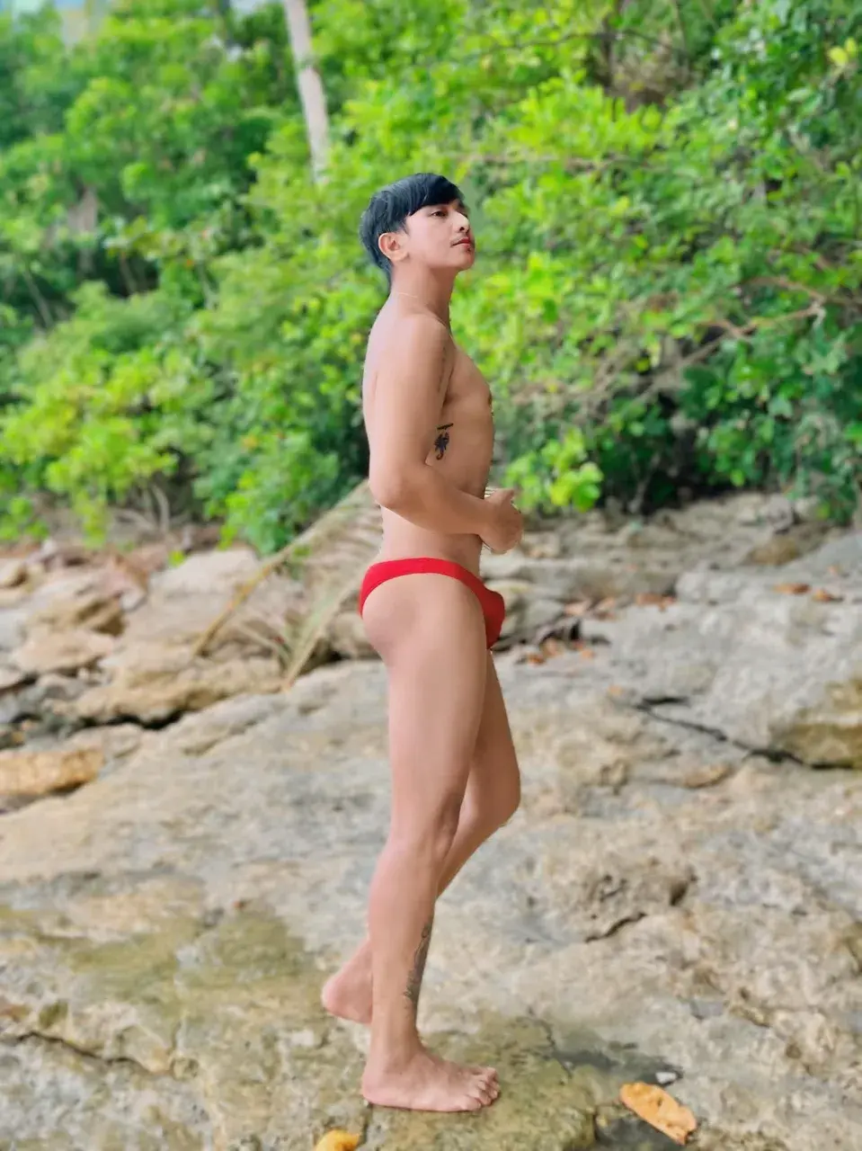 หนุ่มกกน.แดง