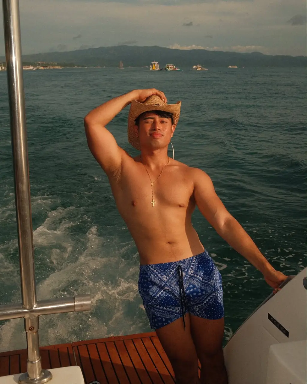 Cool guy : Kenn Dayandayan