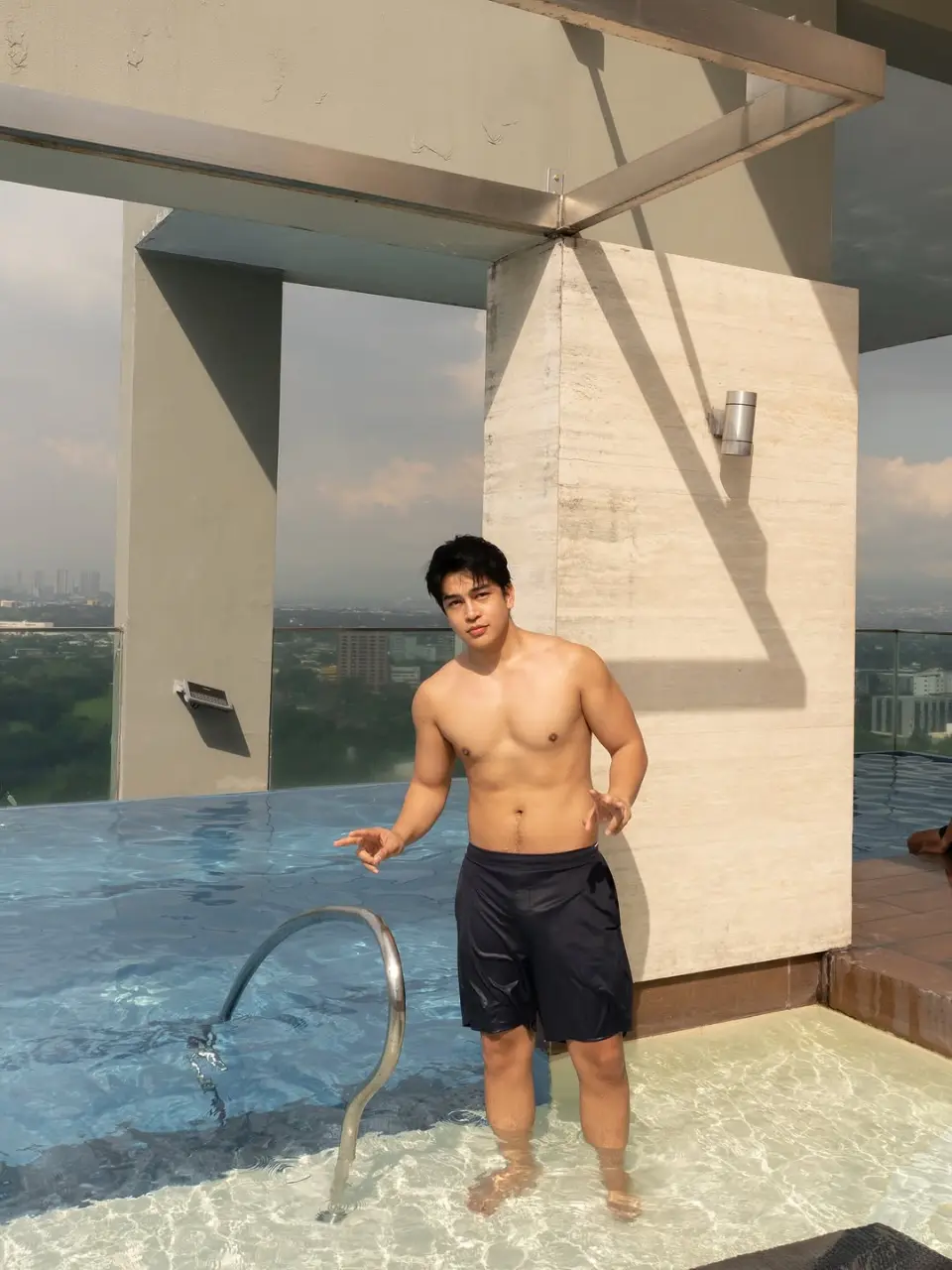 Cool guy : Kenn Dayandayan