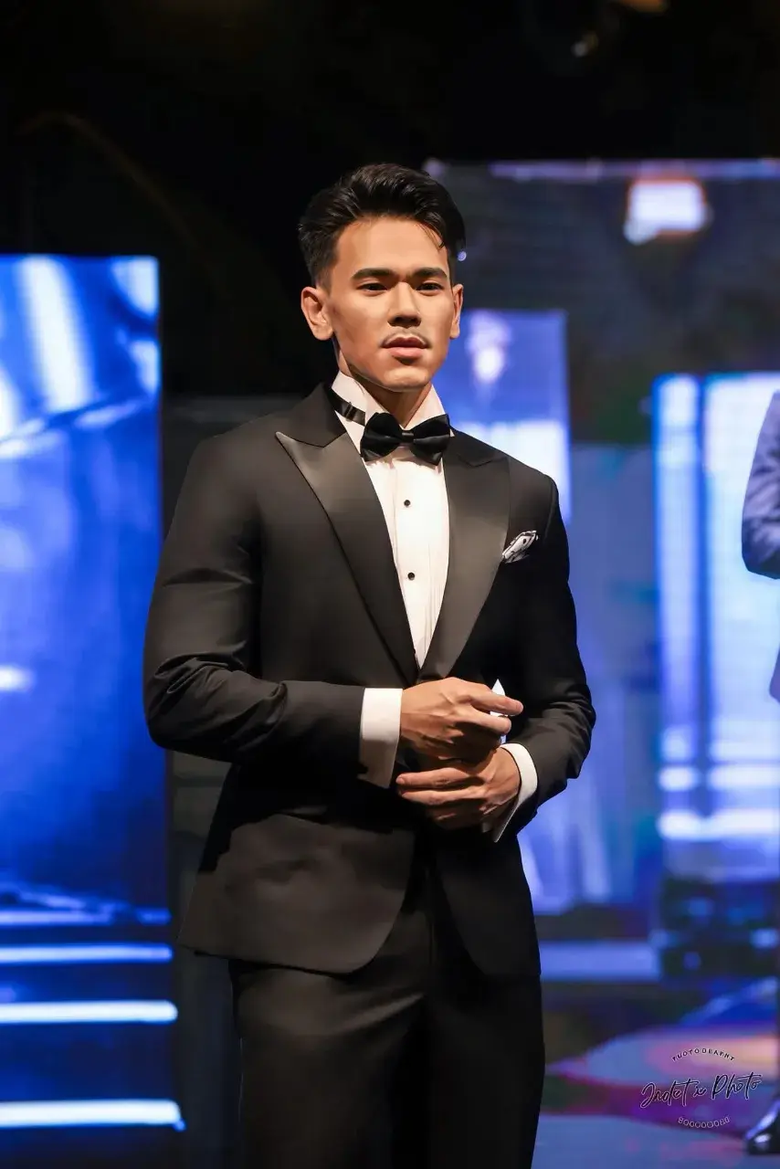 หนุ่มนายเเบบประเทศลาว