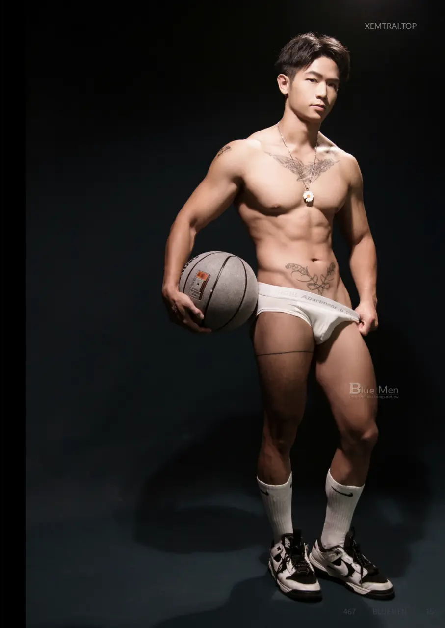 Photobook : BLUE MEN 467