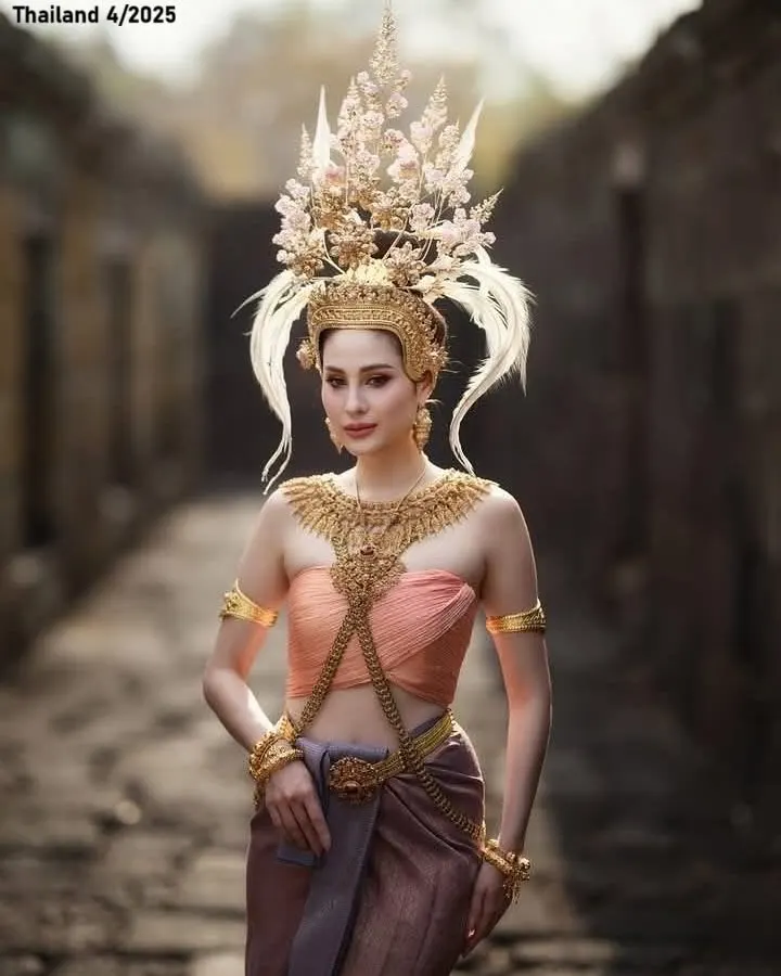Thailand: Apsara.Apsorn angel of Thailand.