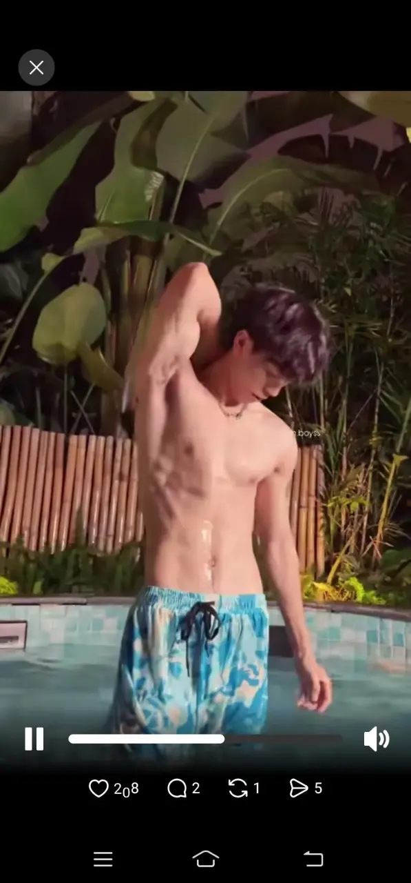 รูปหล่อเร้าอารมณ์ . 12