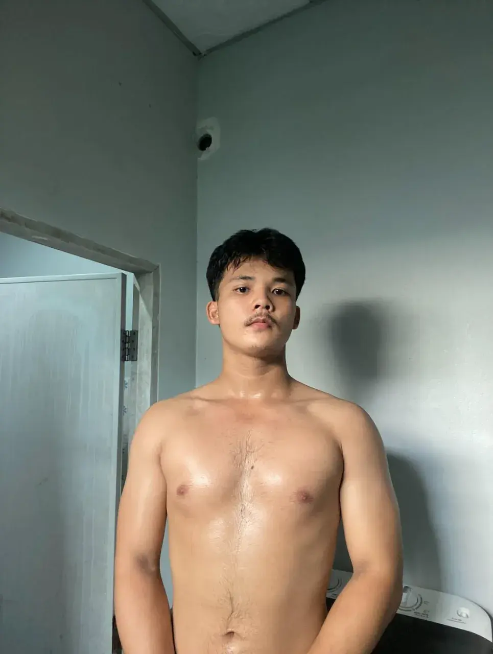 กล้ามแน่นน่ากัด