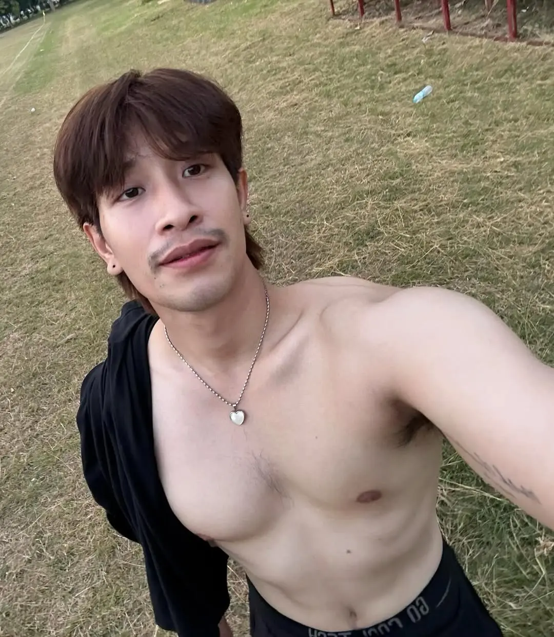 แน่นๆอกแน่นๆ