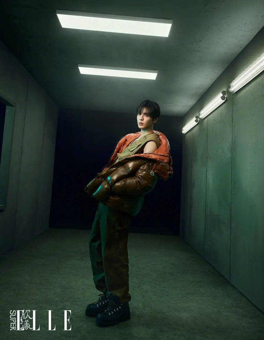 Bi Wenjun @ SuperELLE China September 2025