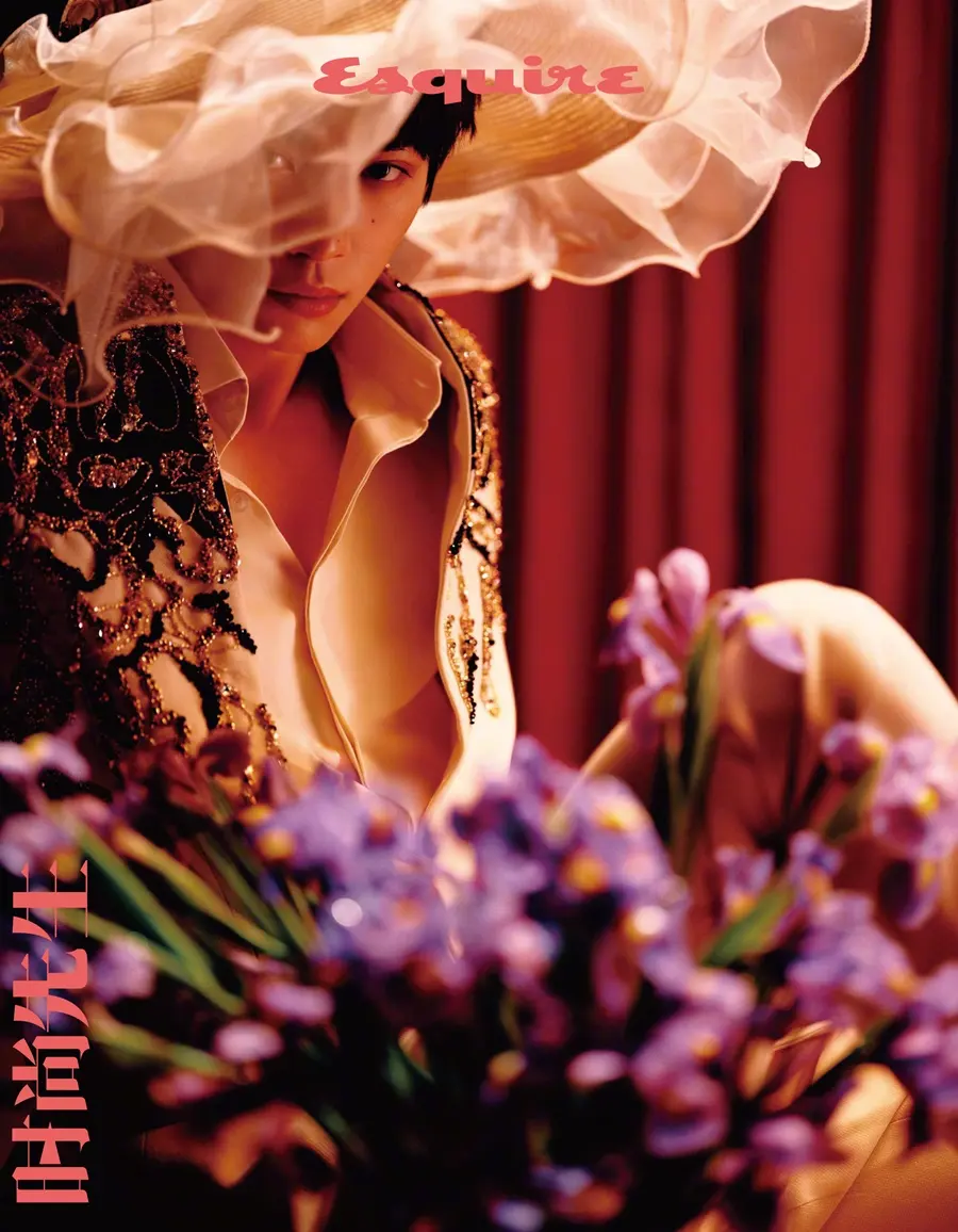 Ziyu @ Esquire China October 2025