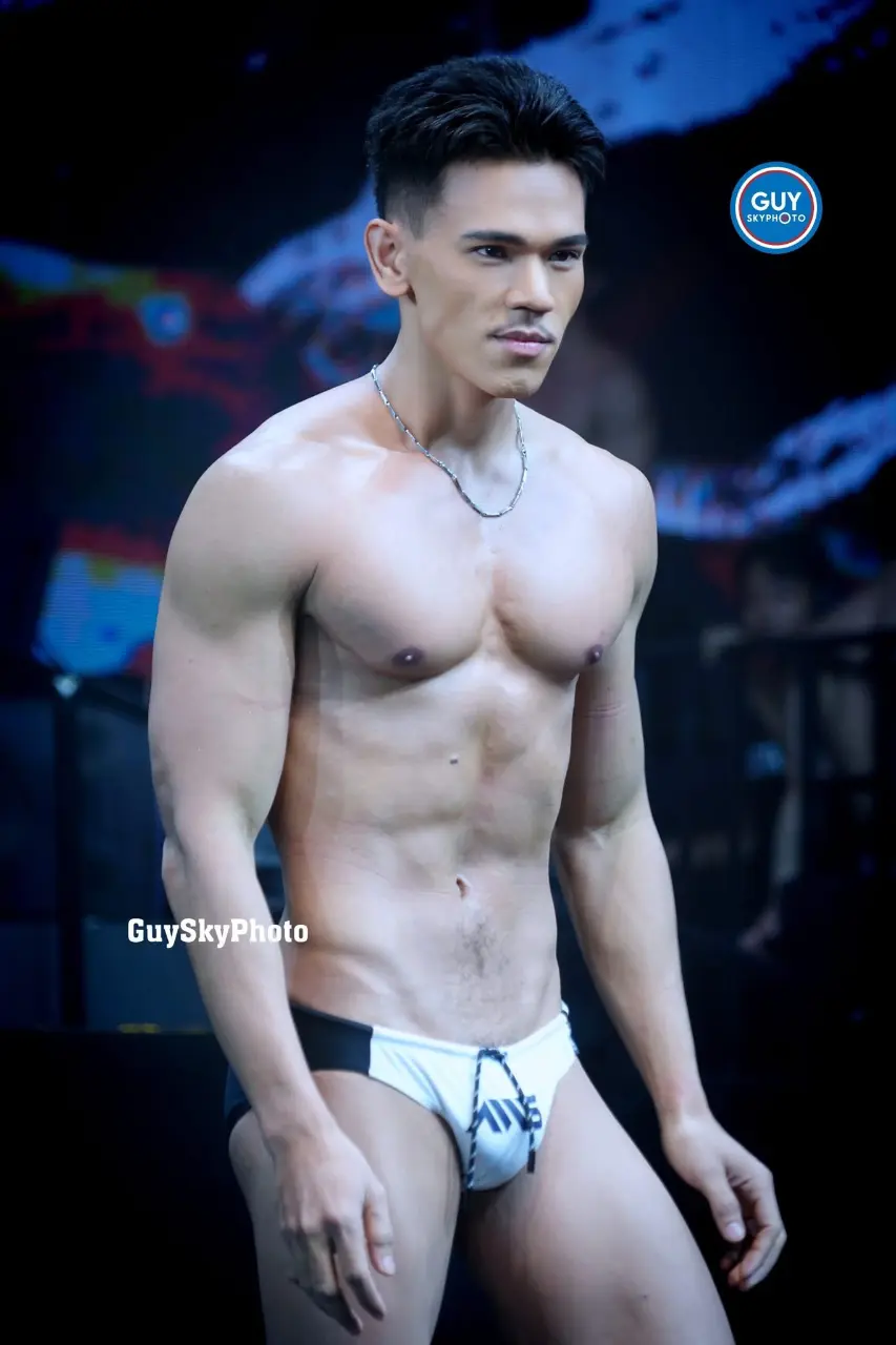 Man Hot Star International 2025