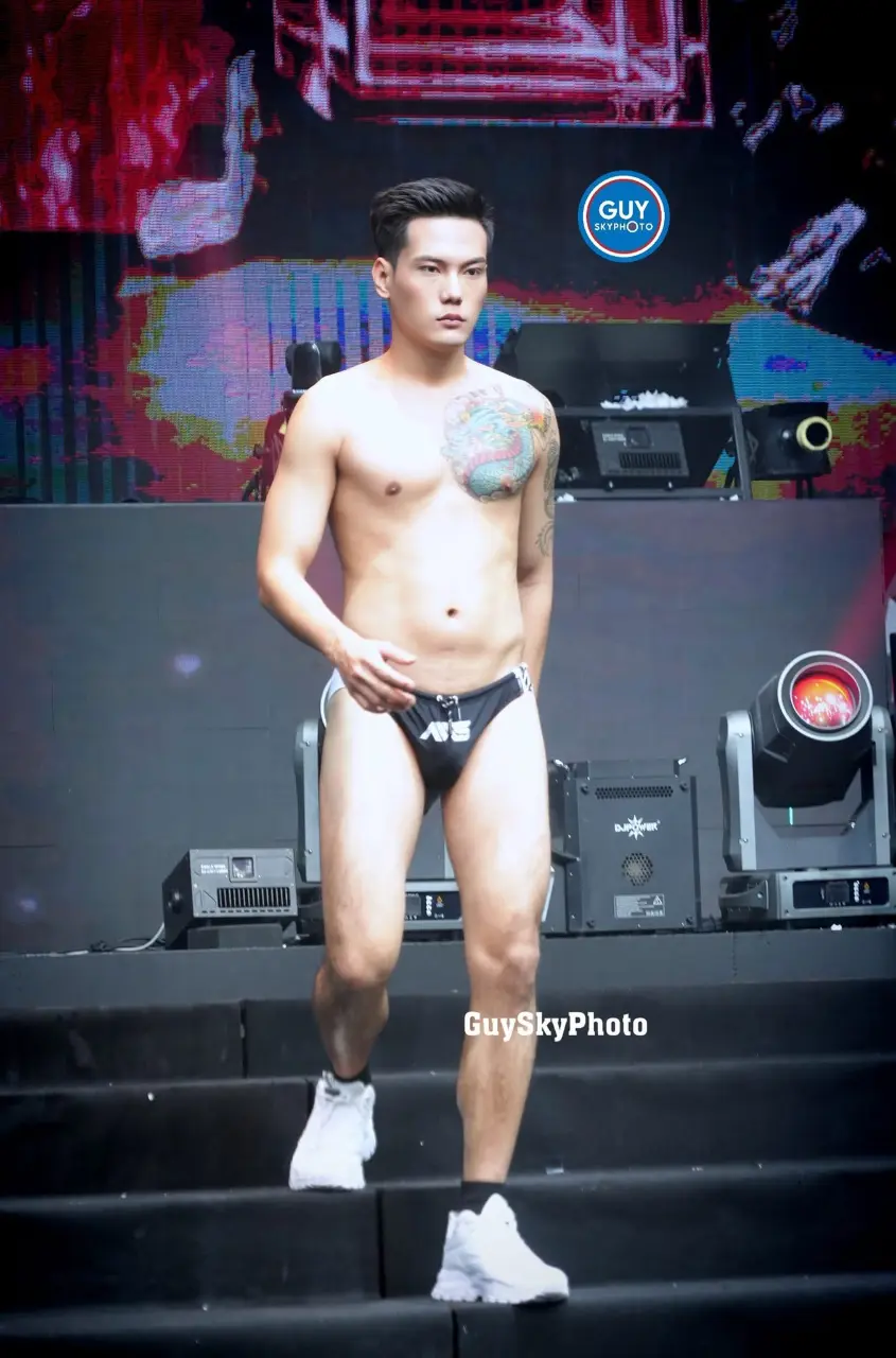 Man Hot Star International 2025