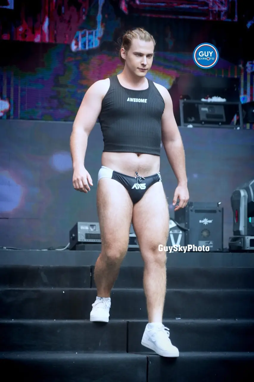 Man Hot Star International 2025