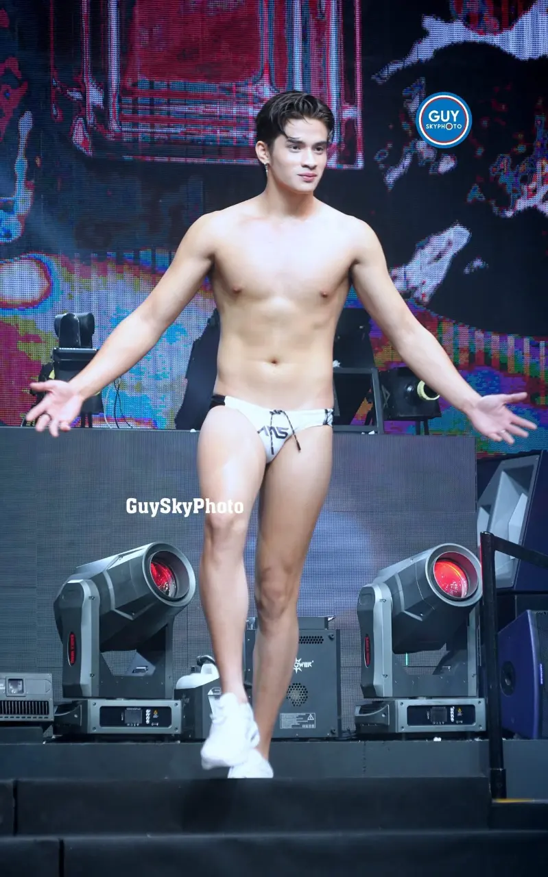 Man Hot Star International 2025