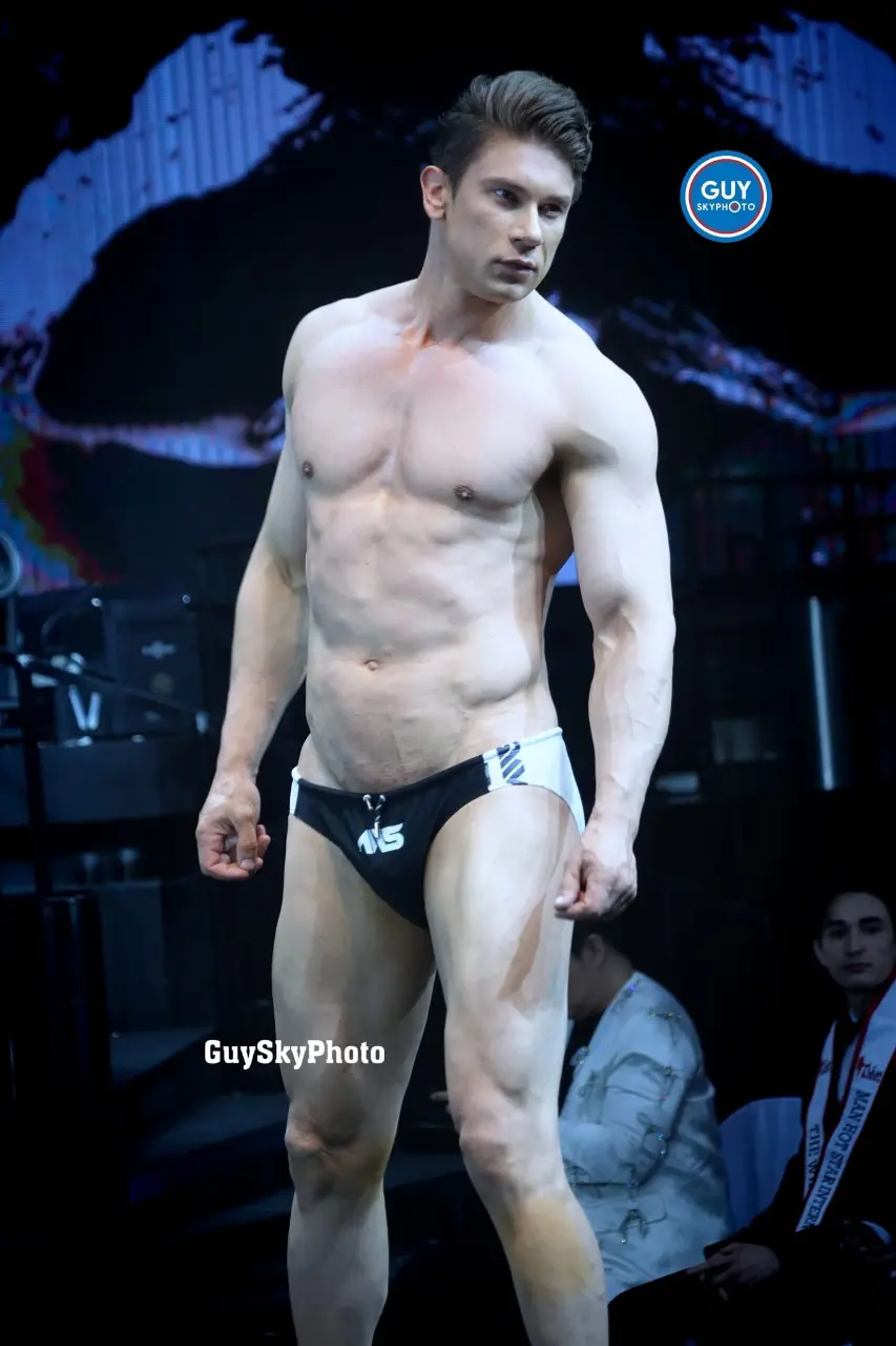 Man Hot Star International 2025