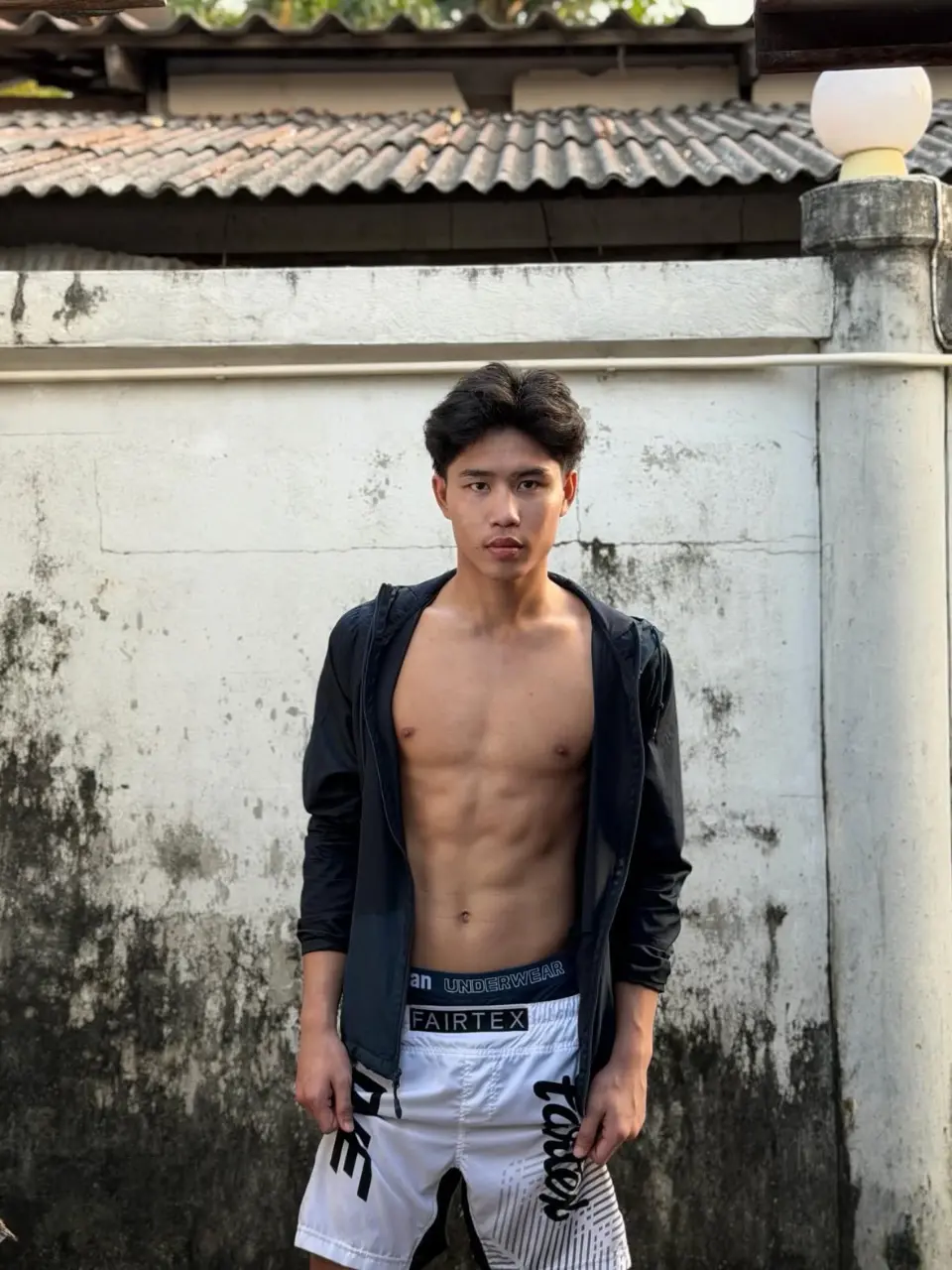 ถอดโชว์เรือนร่าง 2960