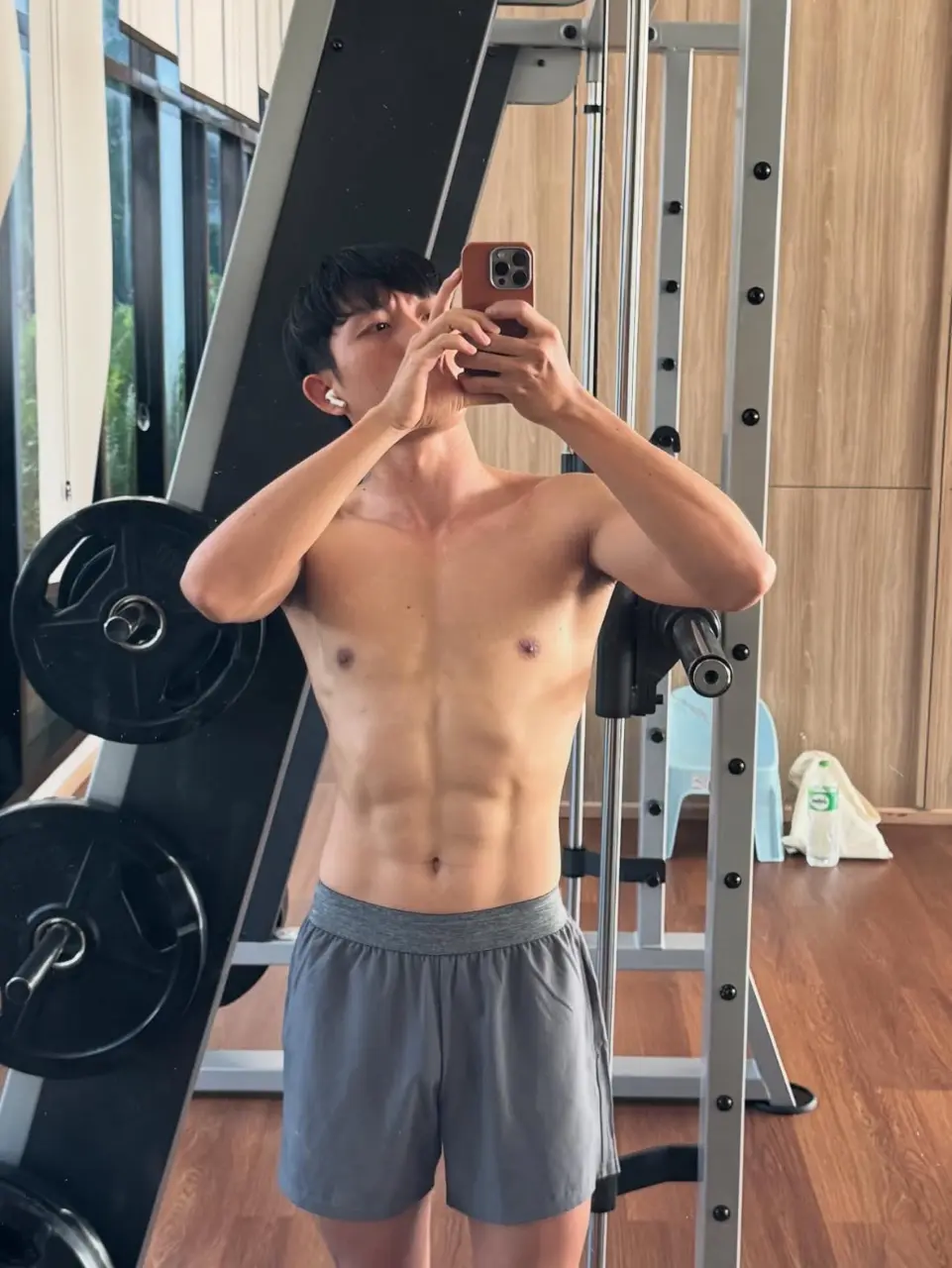 ถอดโชว์เรือนร่าง 2961