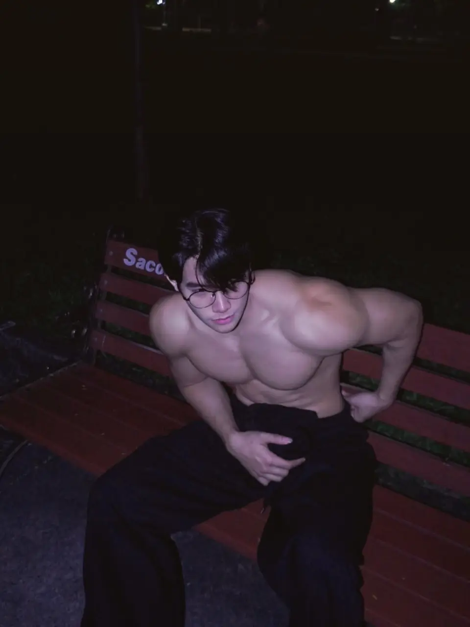 กล้ามคนหล่อ