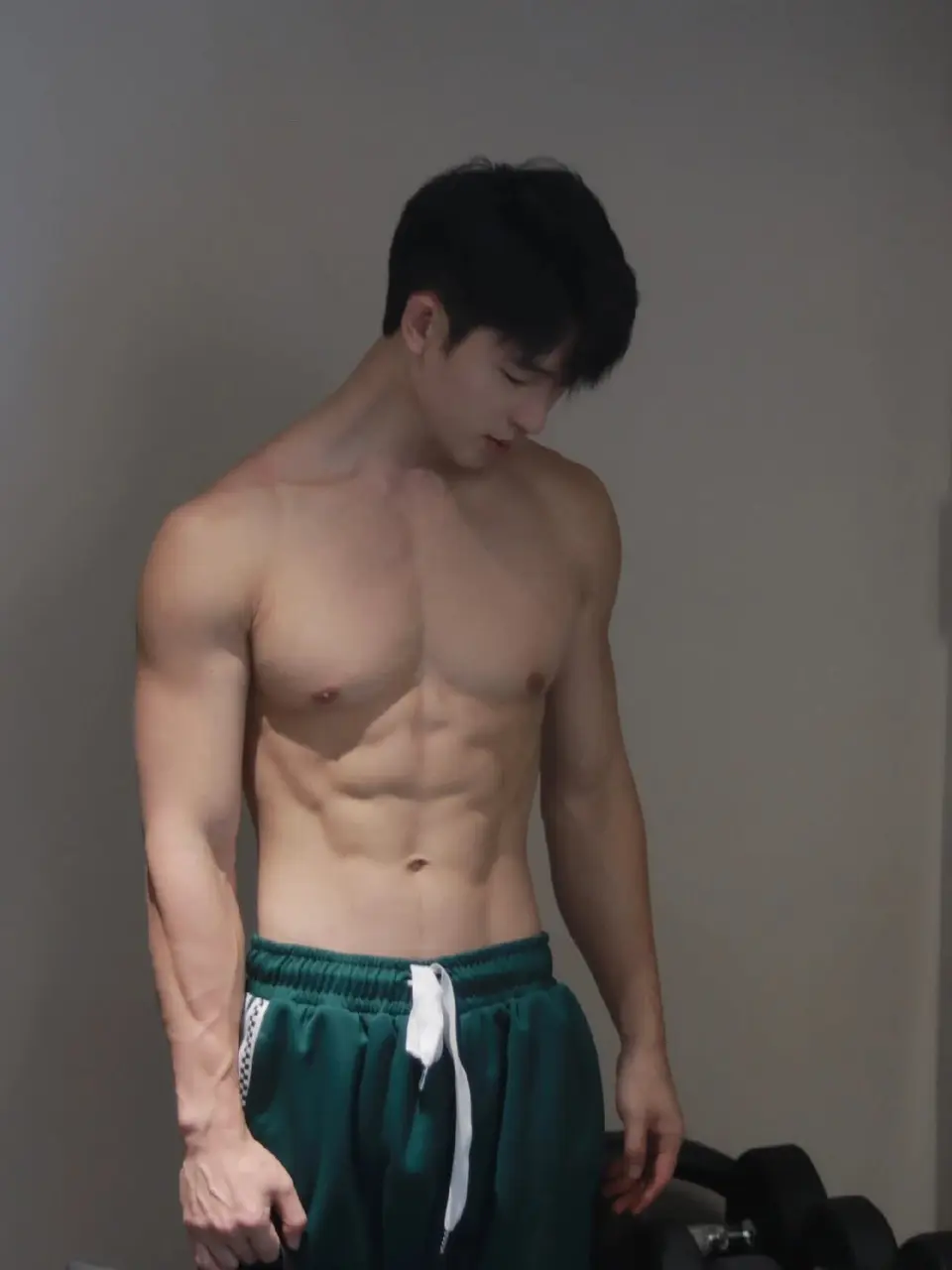 กล้ามคนหล่อ