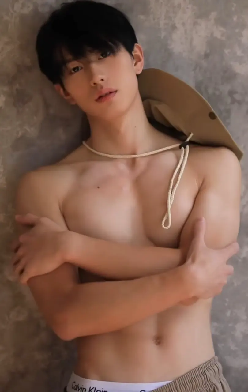 กล้ามคนหล่อ 1