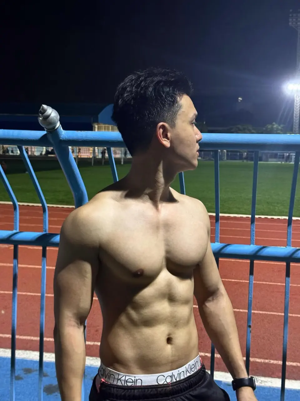 กล้ามคนหล่อ 2