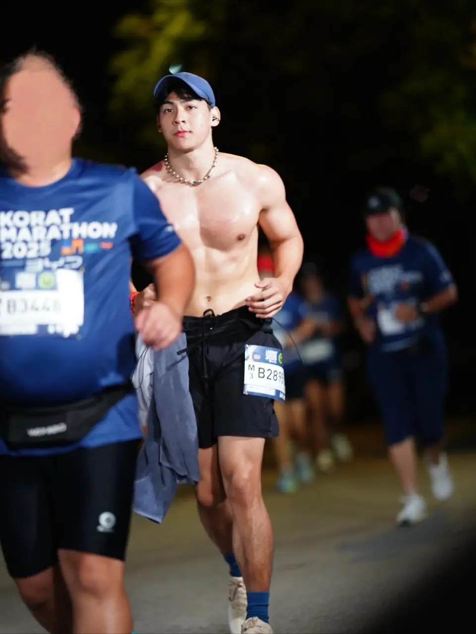 กล้ามคนหล่อ 2