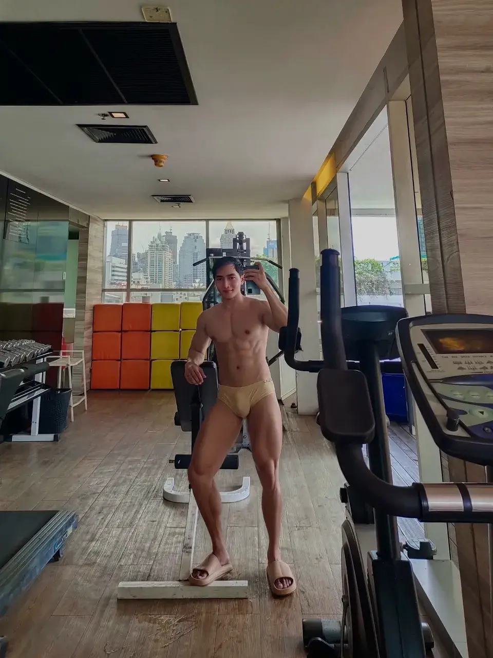 หนุ่มเวียดนาม