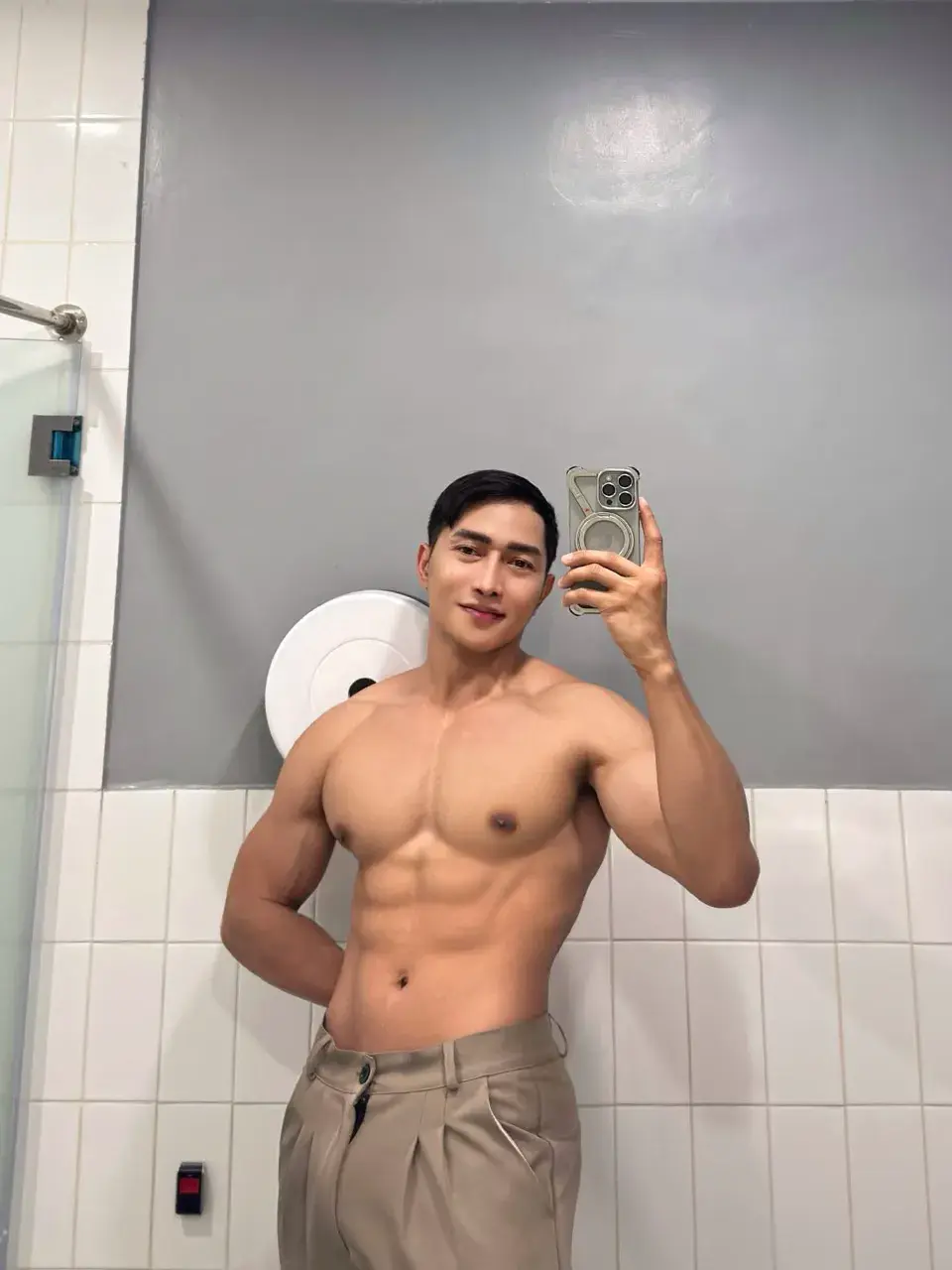 หนุ่มเวียดนาม