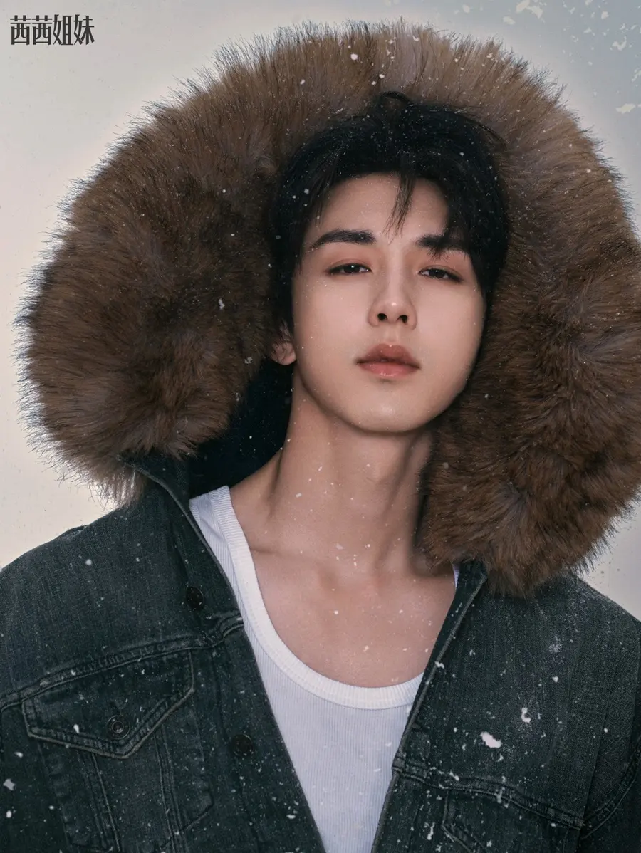 Guo Junchen @ CéCi China December 2025