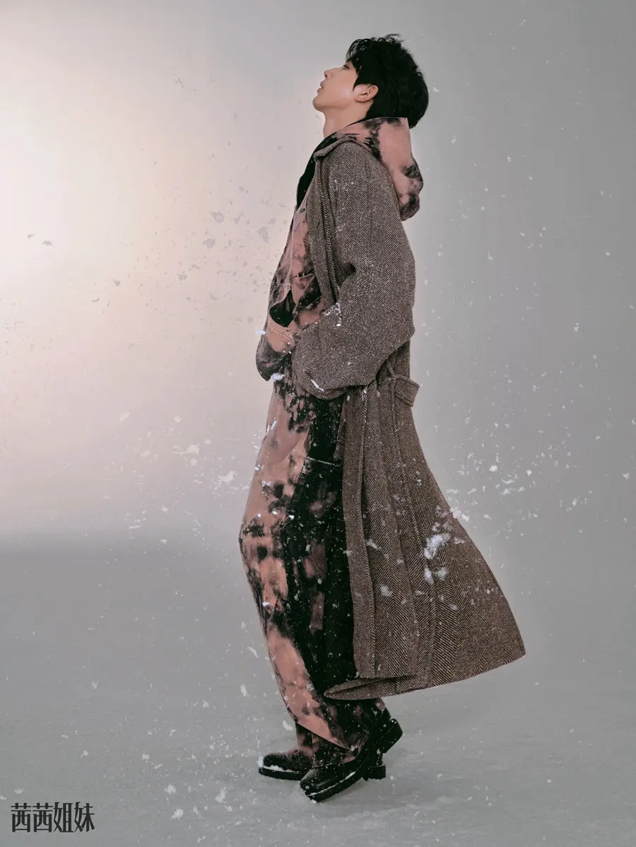 Guo Junchen @ CéCi China December 2025