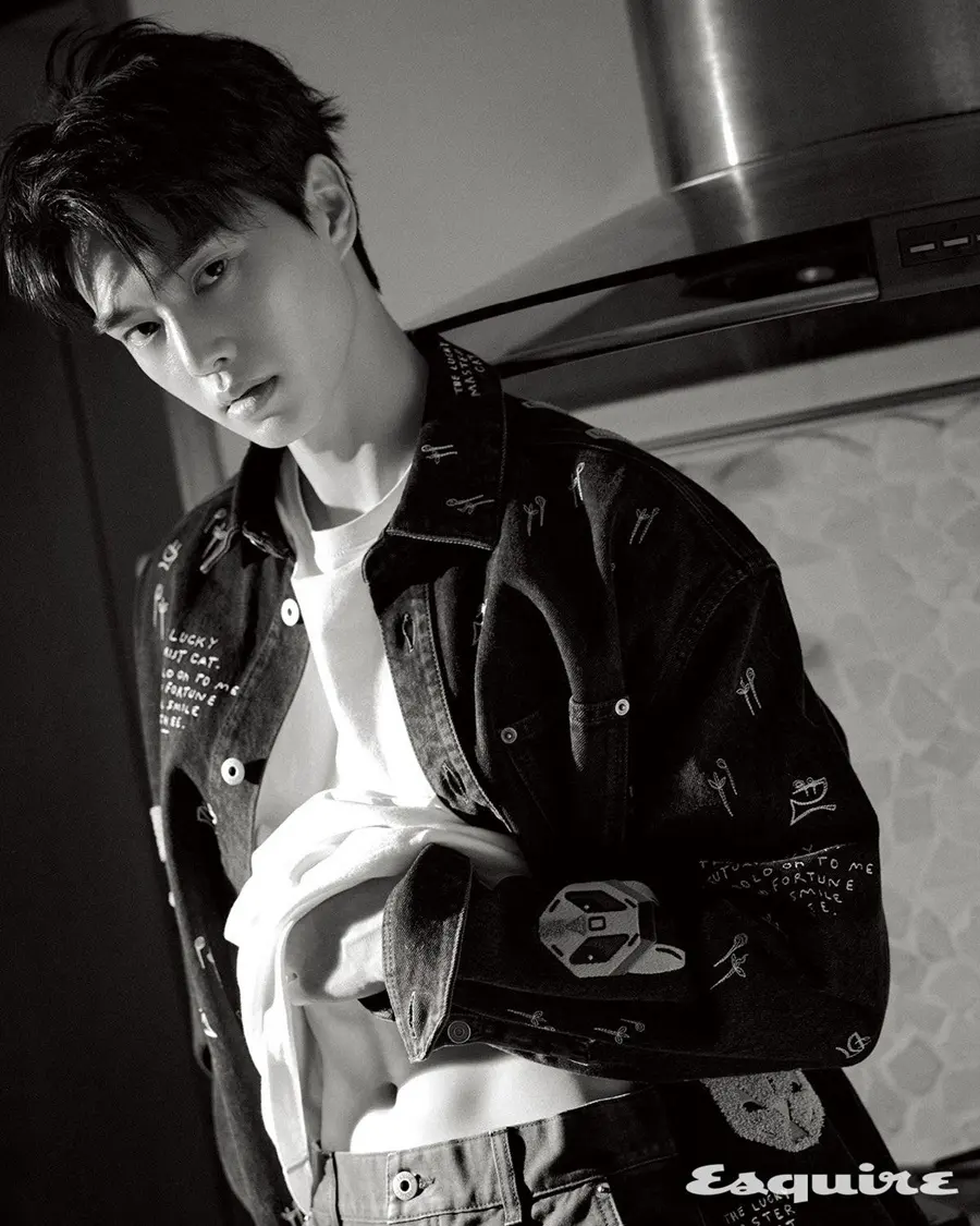 Song Kang @ Esquire Korea December 2025