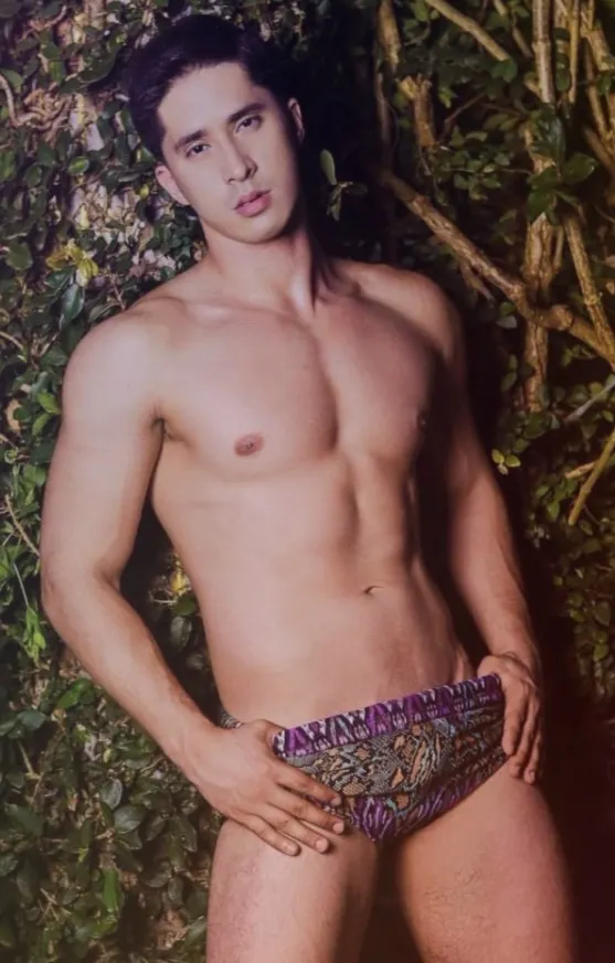 ลูบคางอาจมีเครา ลูบเป้าอาจมีคราง