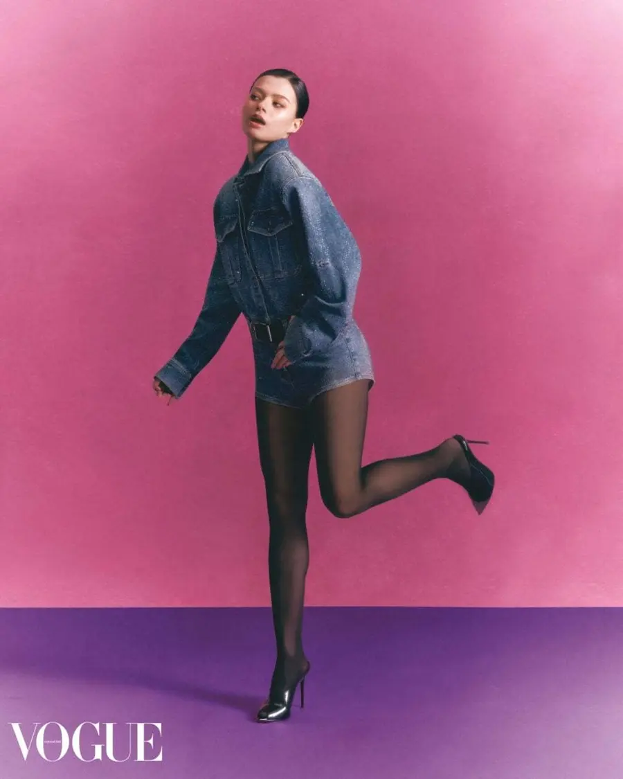 ฟรีน-สโรชา & เบ็คกี้-รีเบคก้า @ VOGUE Hong Kong December 2025