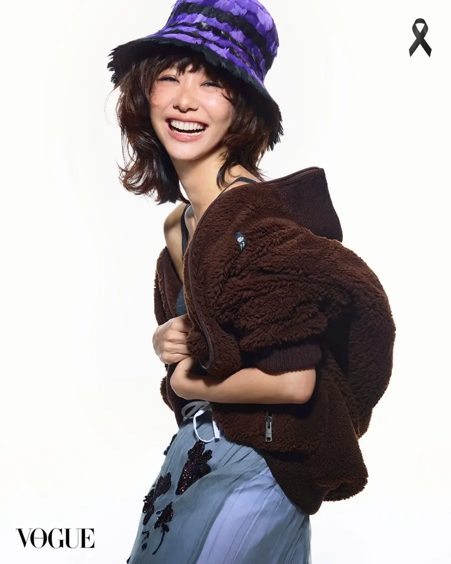 เต้ย-จรินทร์พร @ VOGUE Thailand November 2025