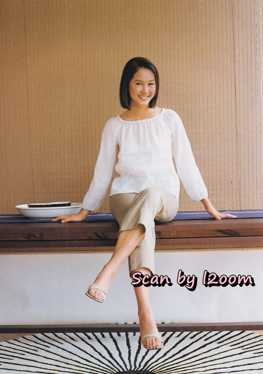 (วันวาน) นิตยสาร กุลสตรี ปีที่ 30 ฉบับที่ 718 ปักษ์แรก ธันวาคม 2543