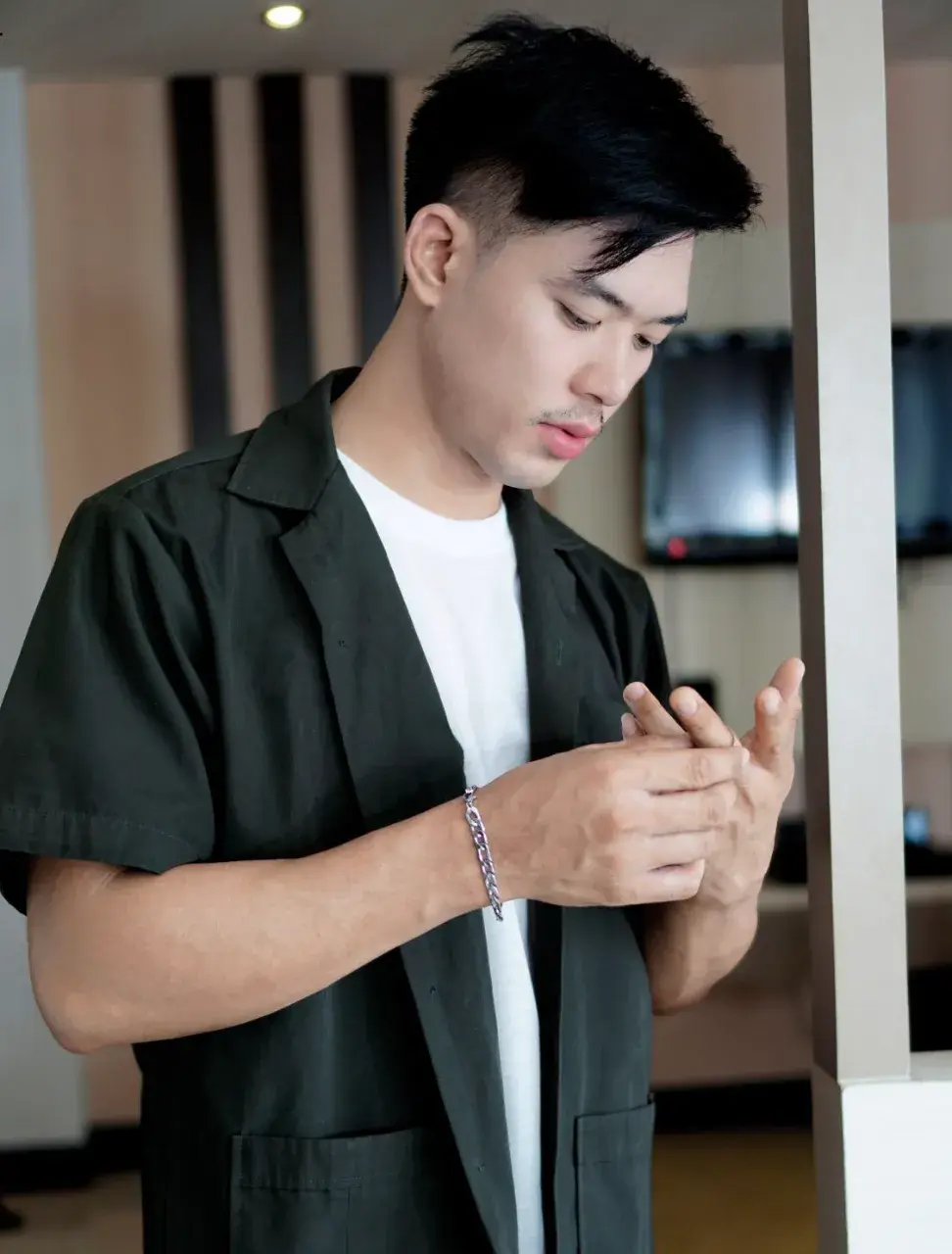 ABSOLUTE MEN ISSUE 05 - BOY