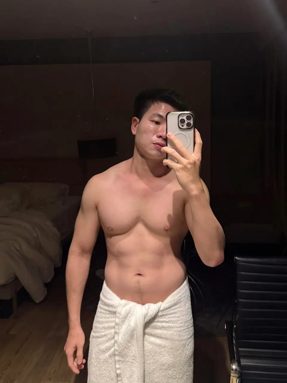 ถอดโชว์เรือนร่าง 2962