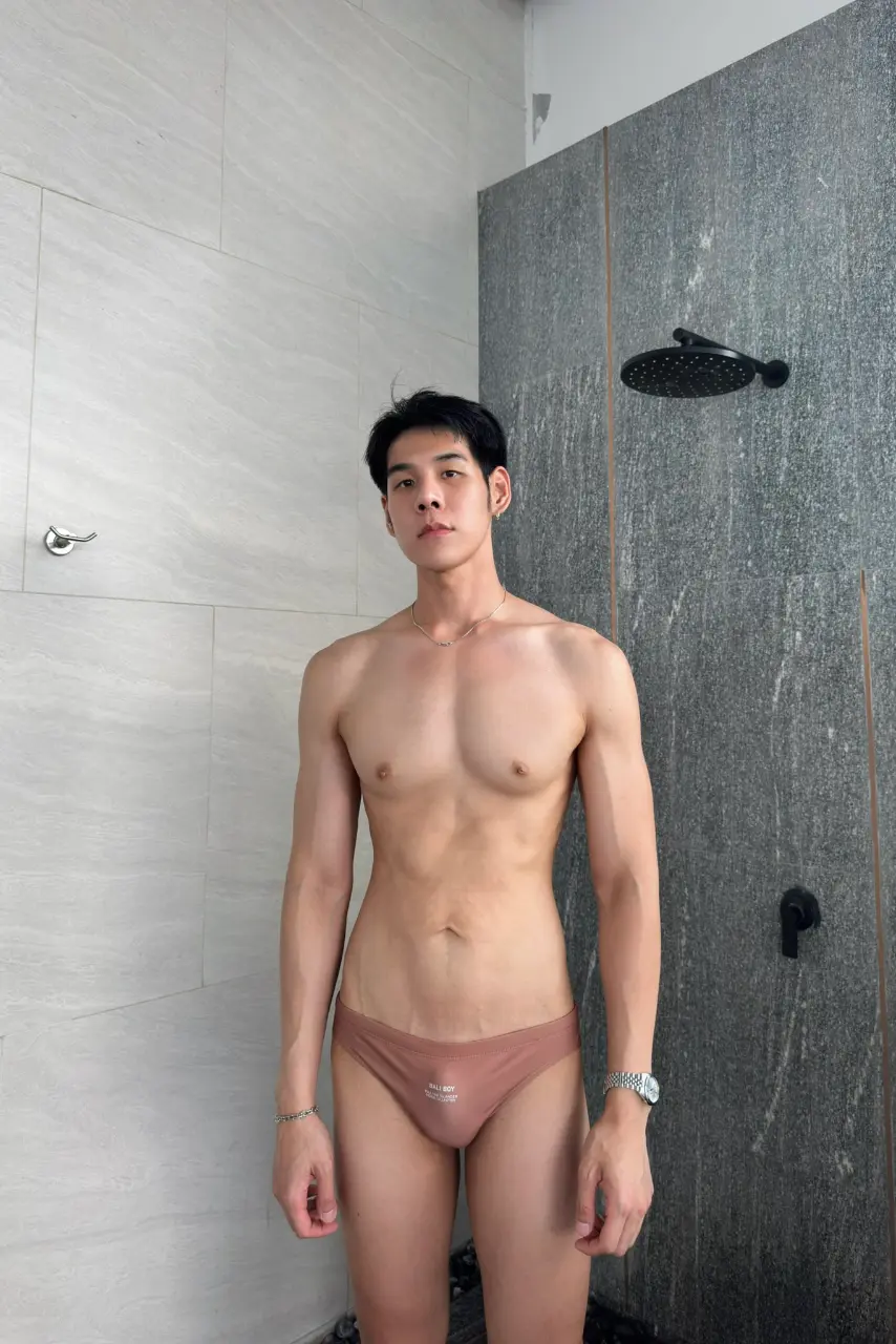 ถอดโชว์เรือนร่าง 2963