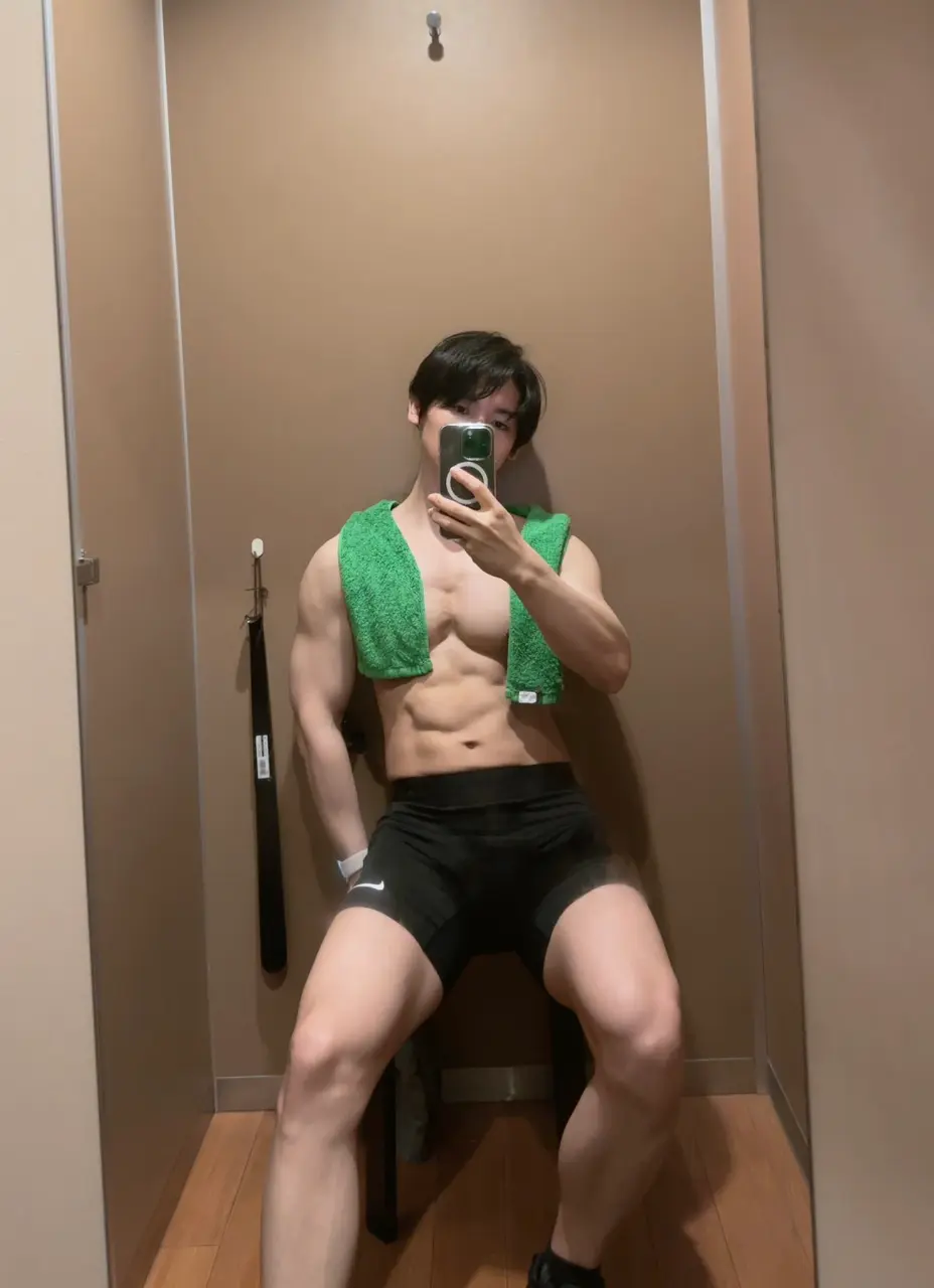 ถอดโชว์เรือนร่าง 2963