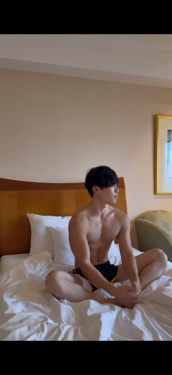 ถอดโชว์เรือนร่าง 2963