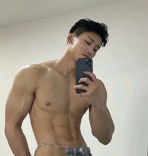 ถอดโชว์เรือนร่าง 2963