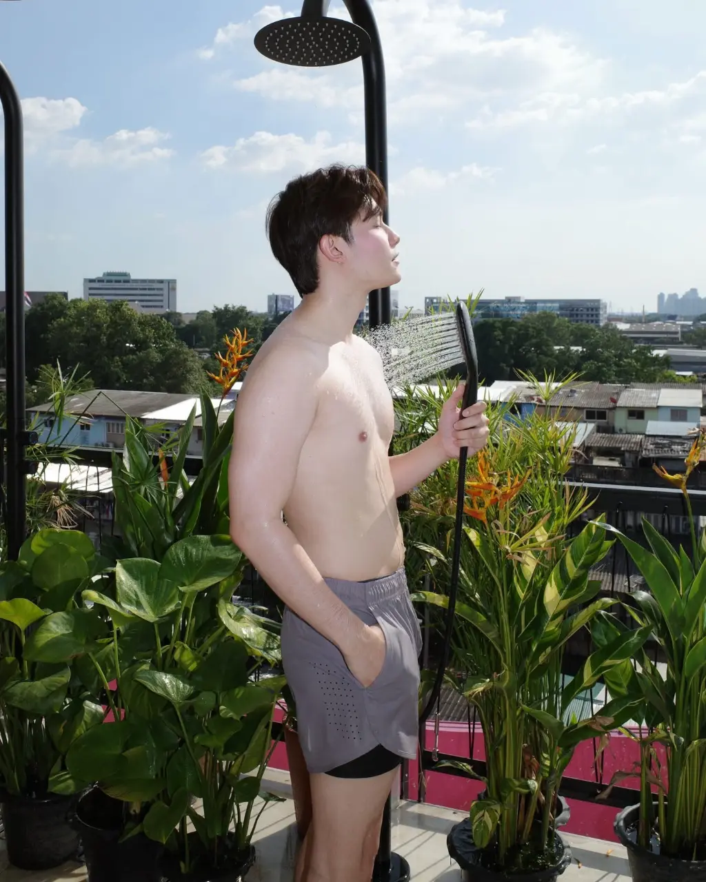 หล่อจั๊วะแสบตา><6