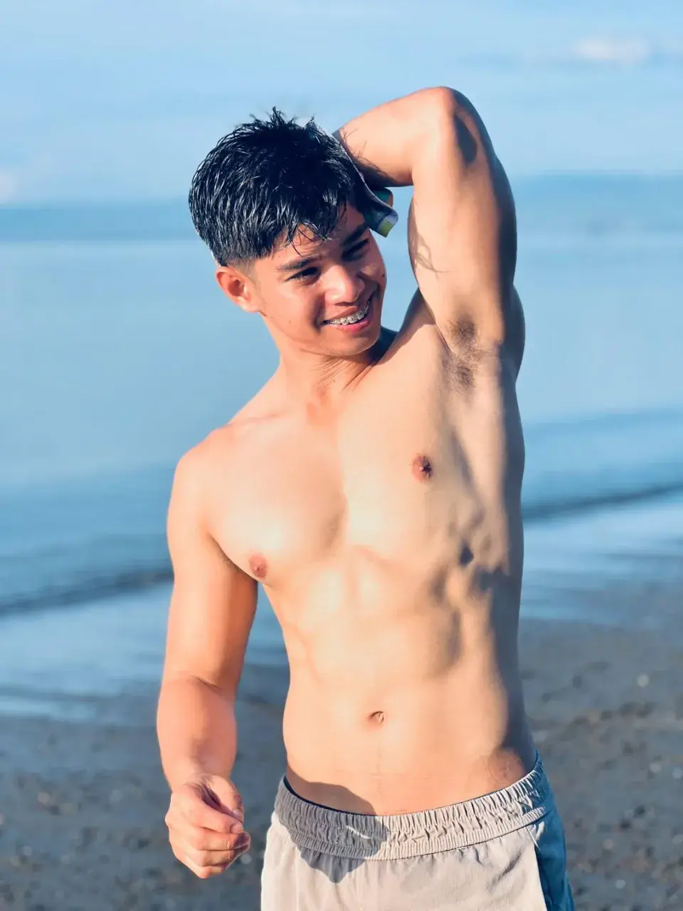 อยาก..ดม