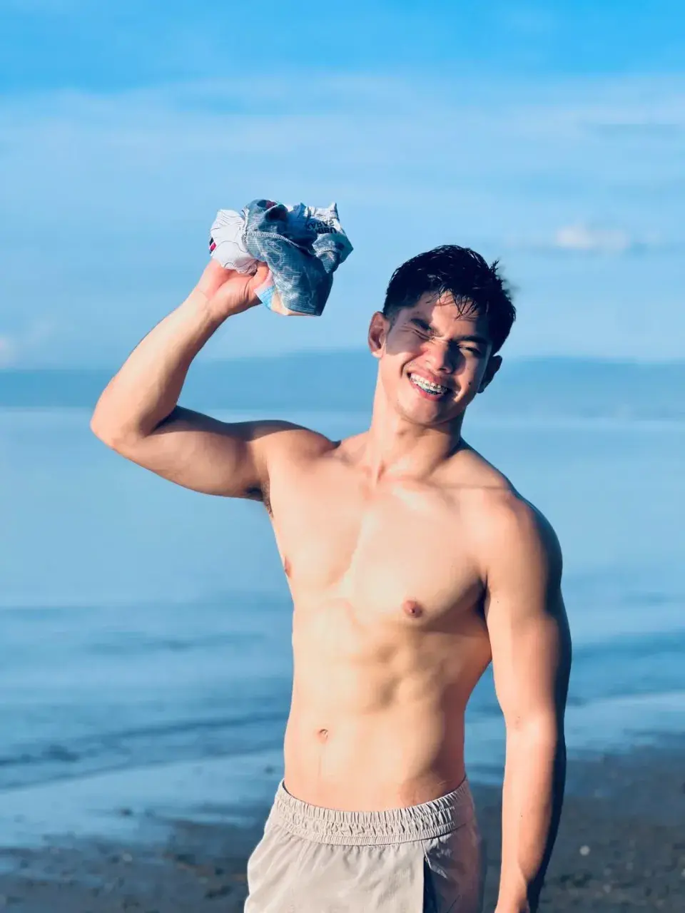 อยาก..ดม