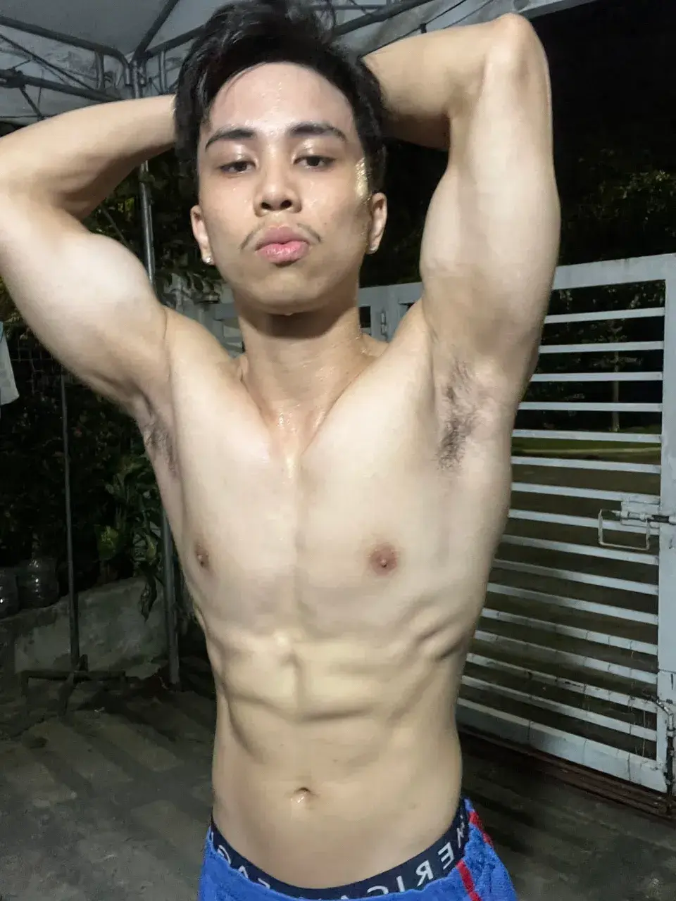 อยาก..ดม