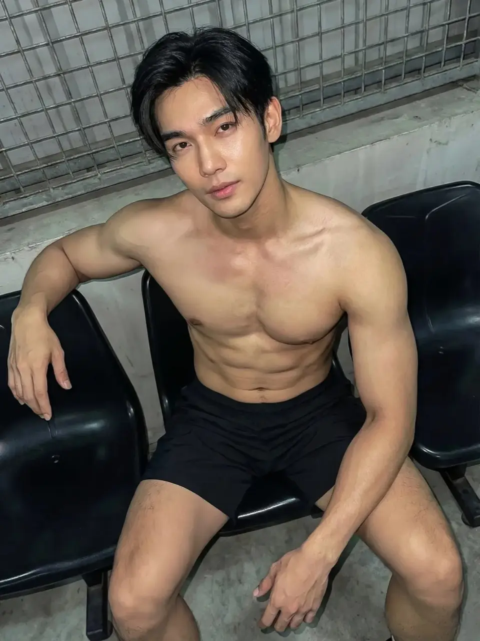 กล้ามคนหล่อ 3