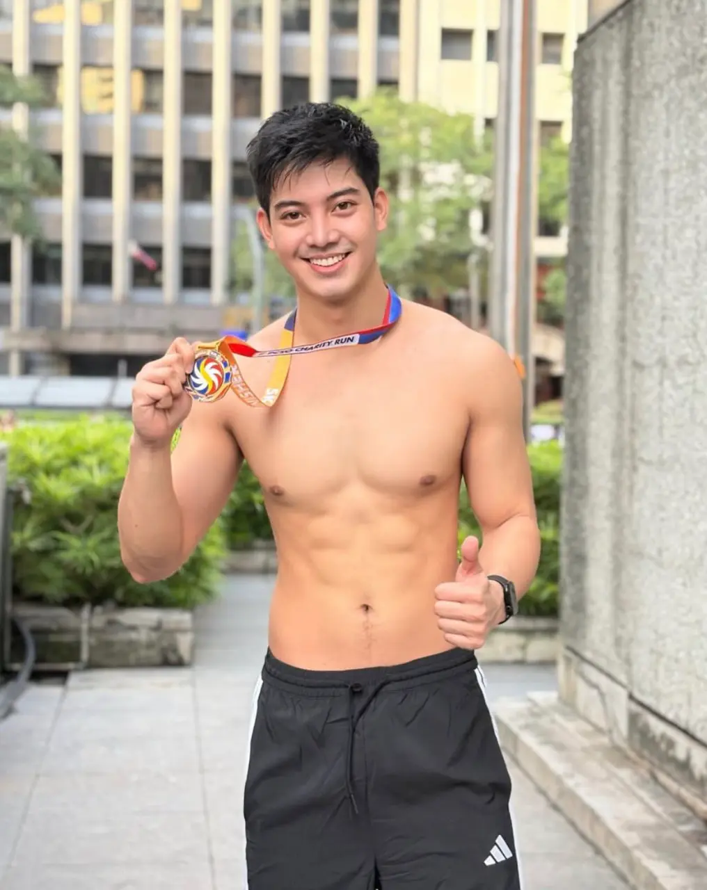 กล้ามคนหล่อ 4