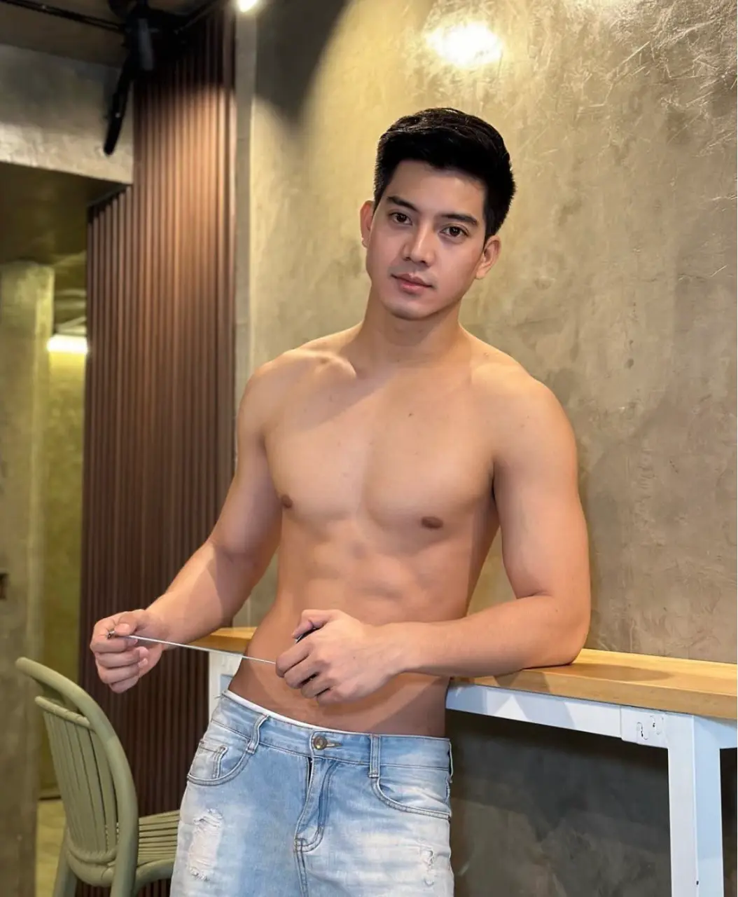 กล้ามคนหล่อ 4