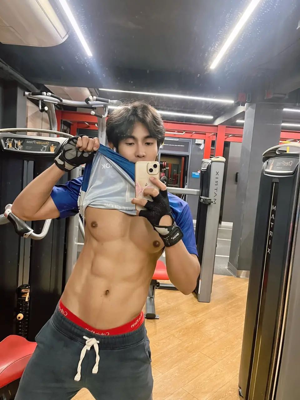 กล้ามคนหล่อ 4