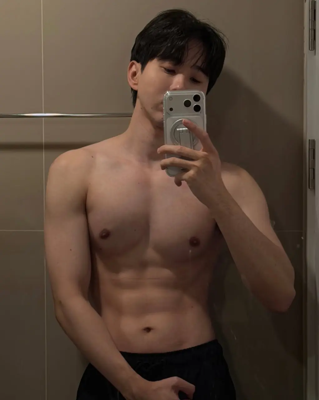 กล้ามคนหล่อ 4